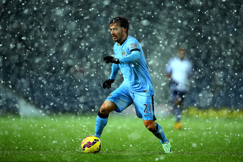 Illustration for article titled West Brom And Manchester City Played In A Real-Life Snow Globe Today